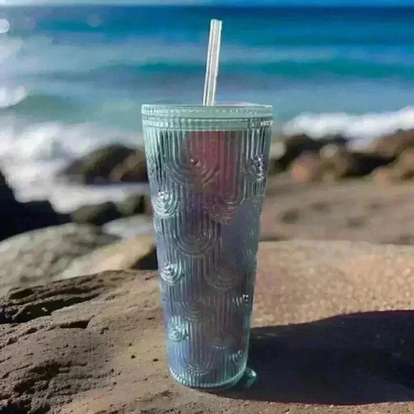 Iridescence Starbucks Cup - Picture 1 of 1